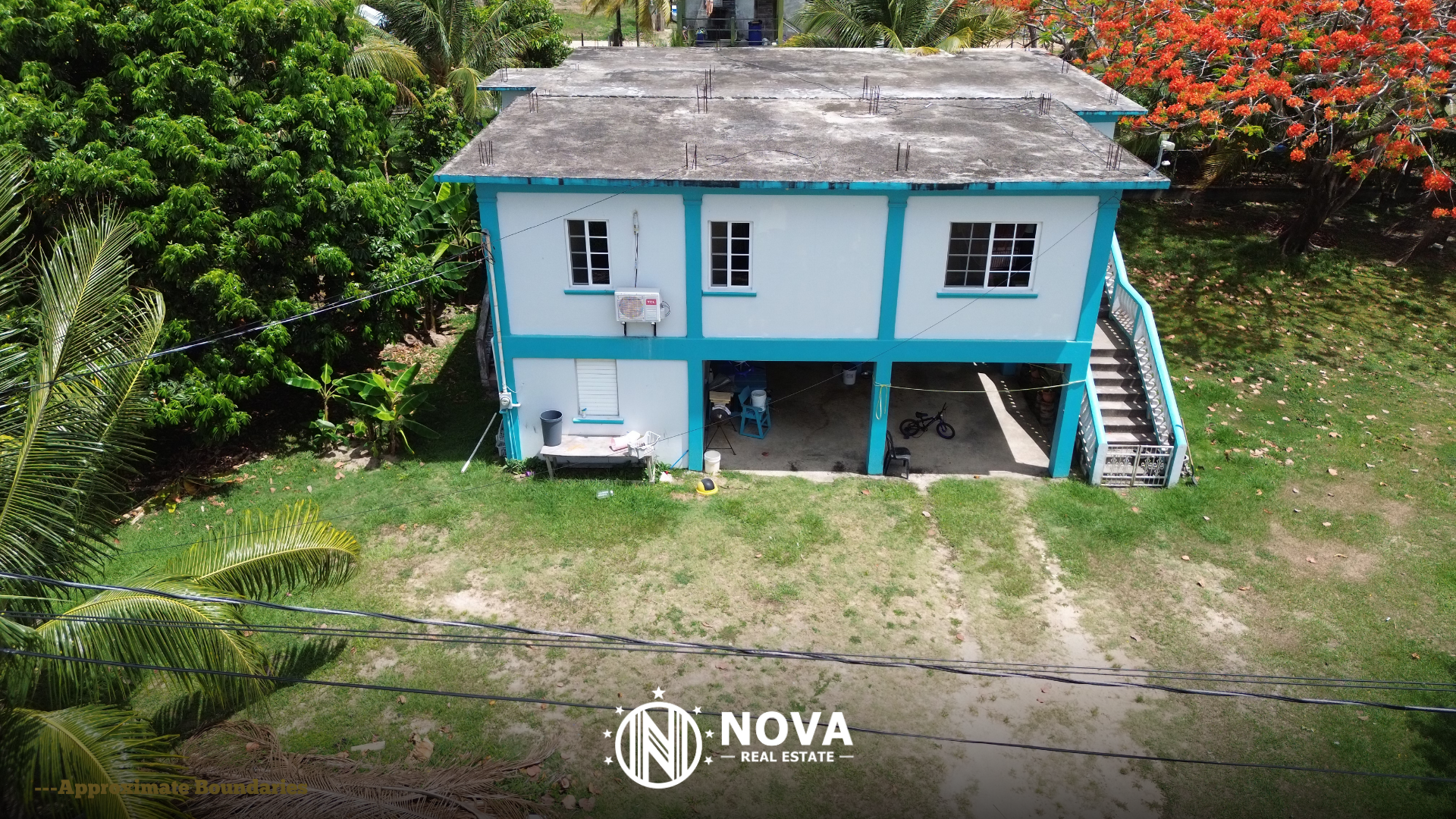 🏠 Two-Story Building near the Placencia Lagoon – Independence Village 🌊 - Photo 3